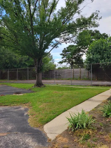 $176,400 | 2030 Coldspring Drive, Unit 707G, North Charleston, SC 29406