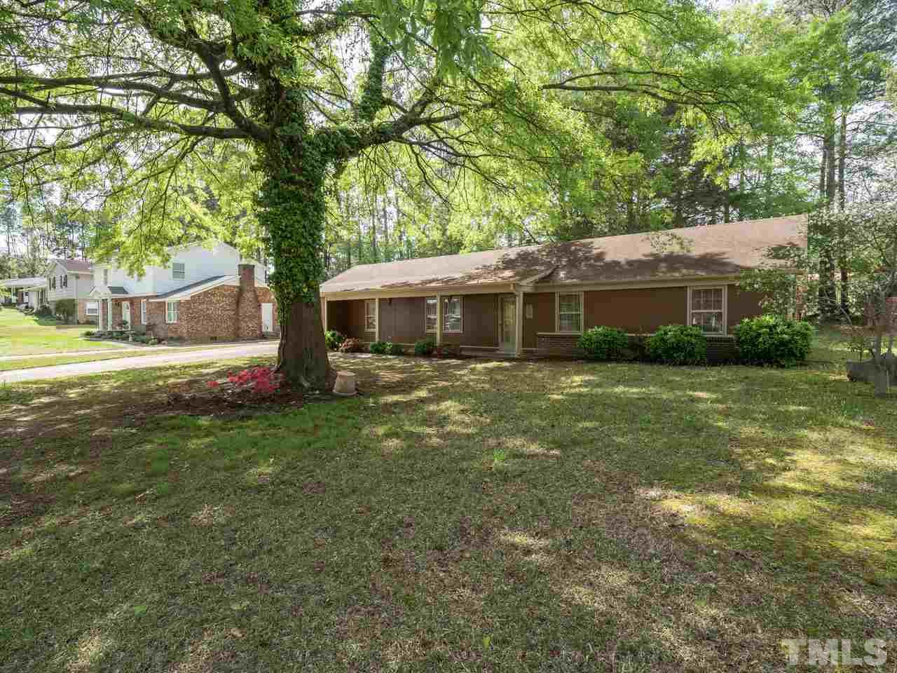 1504 Kennon Road Garner, NC 27529 - Photo 2 of 25 Gallery Image 2