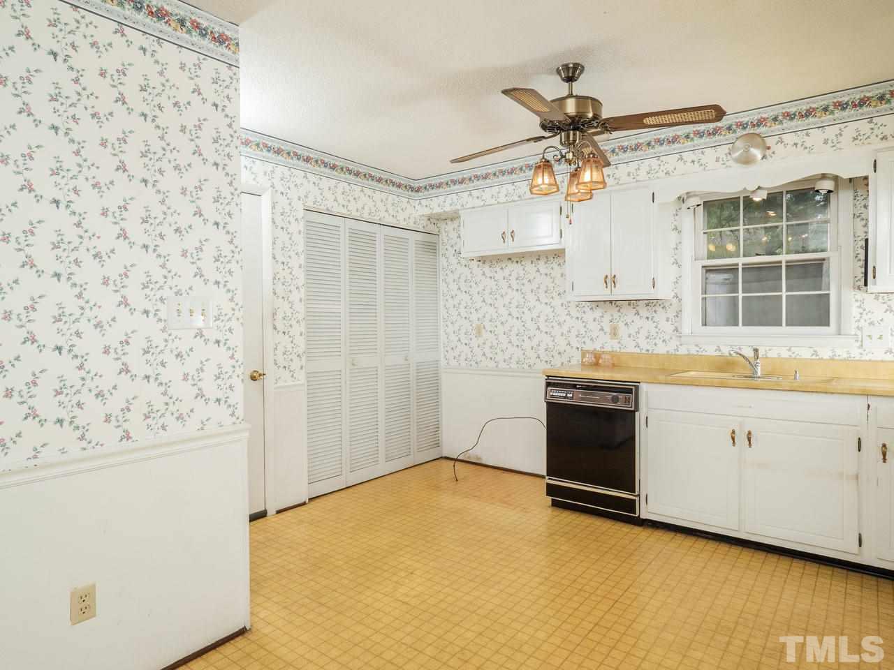 1504 Kennon Road Garner, NC 27529 - Photo 12 of 25 Gallery Image 12