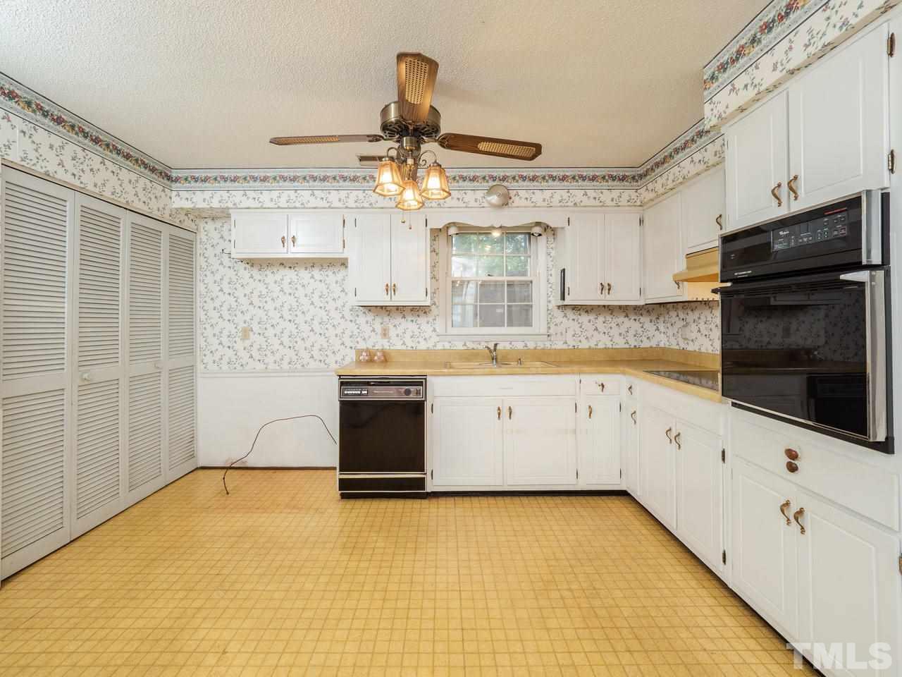 1504 Kennon Road Garner, NC 27529 - Photo 13 of 25 Gallery Image 13