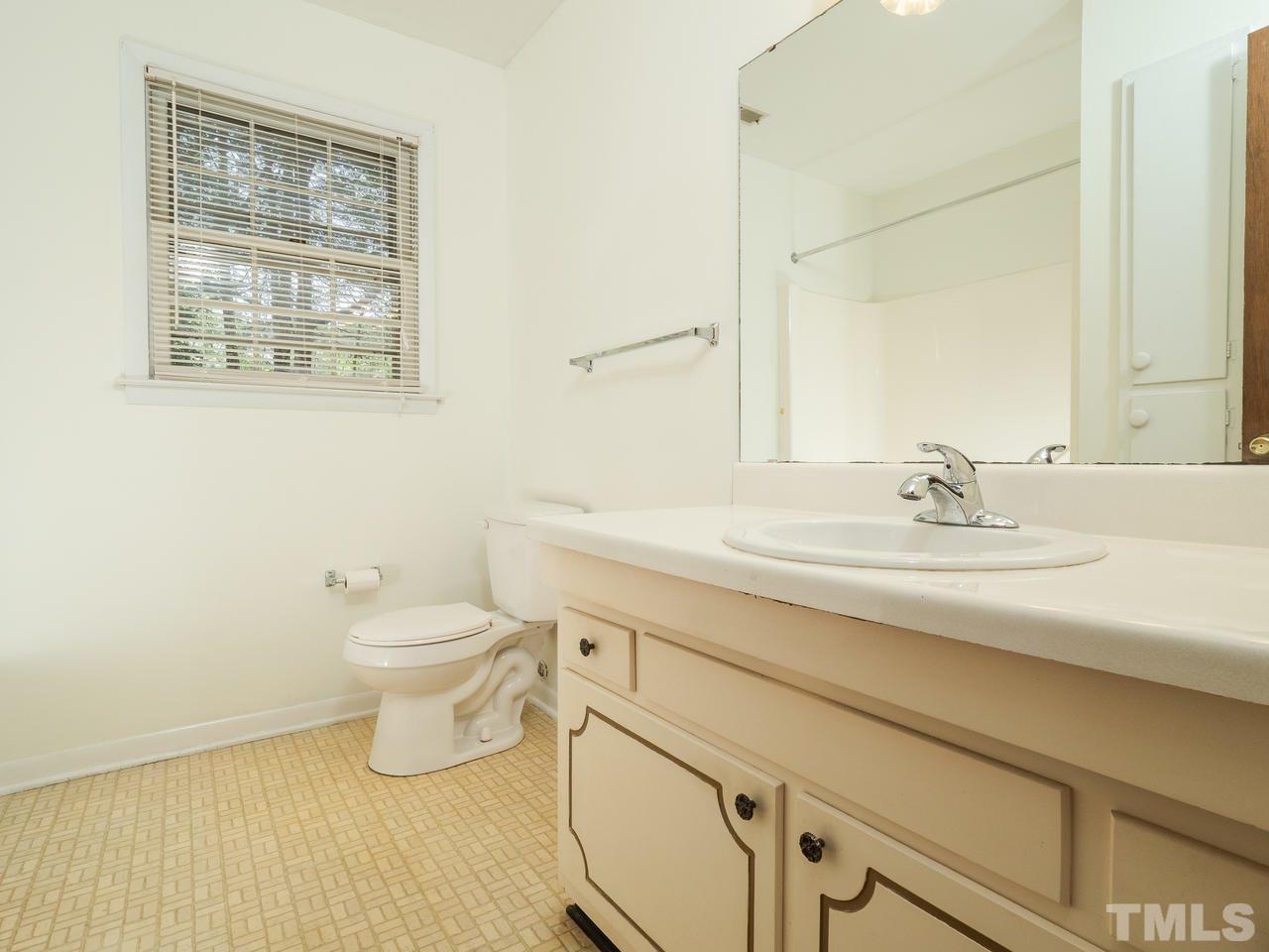 1504 Kennon Road Garner, NC 27529 - Photo 16 of 25 Gallery Image 16
