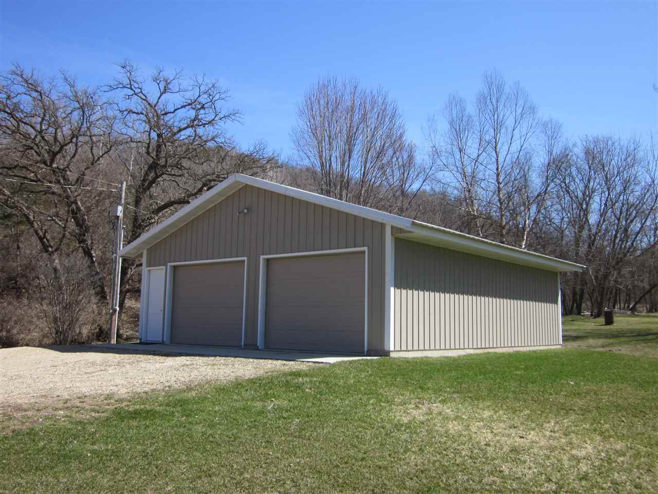2681 Blair Road New Albin, IA 52160 - Photo 2 of 14 Gallery Image 2