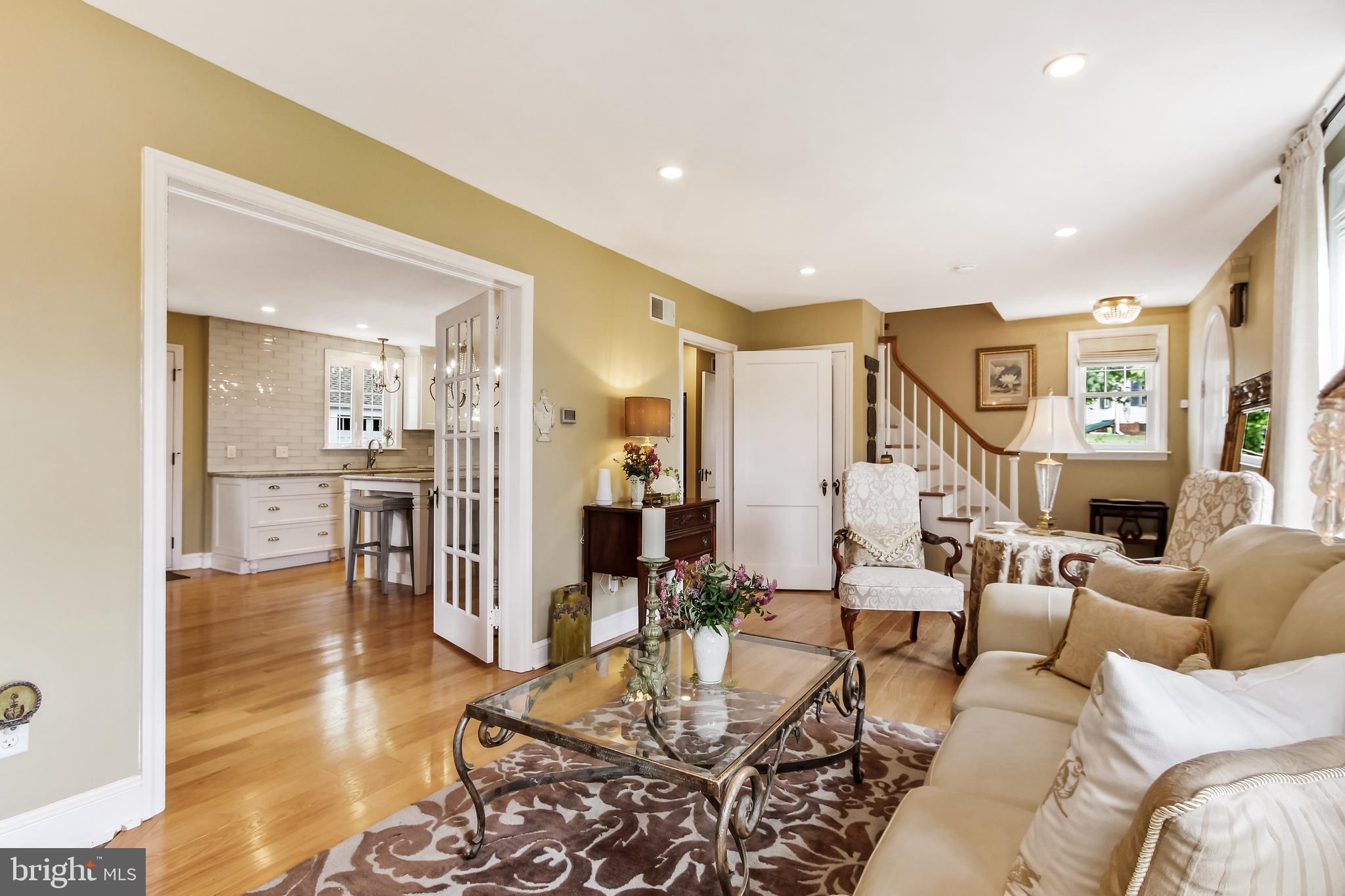 946 Grandview Road York, PA 17403 - Photo 5 of 29 Gallery Image 5