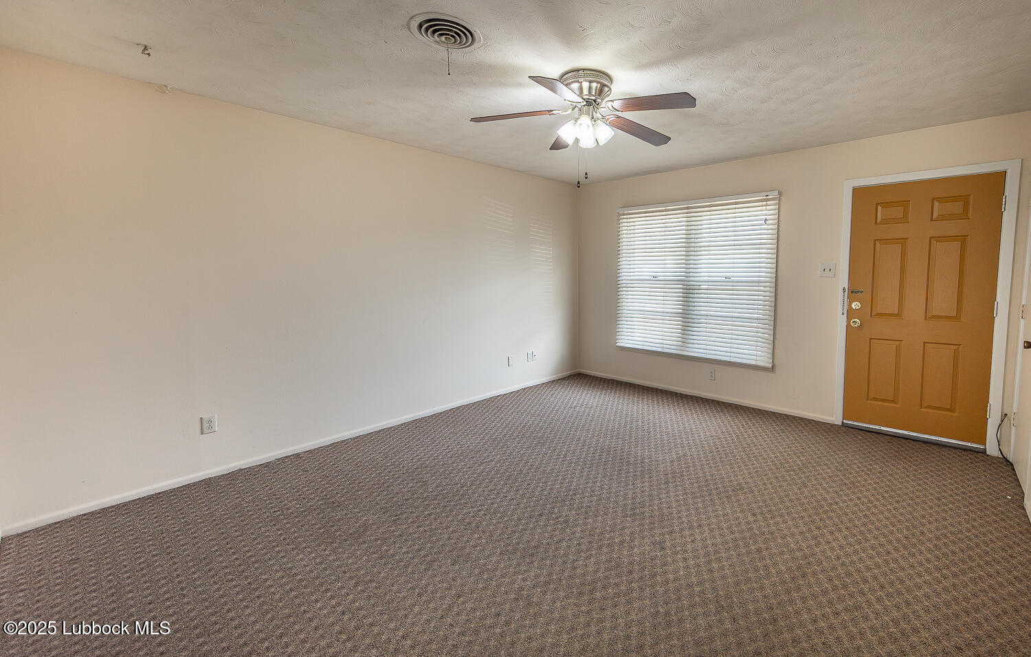1609 68th Street Lubbock, TX 79412 - Photo 5 of 25 2L9A8994-Enhanced-NR
