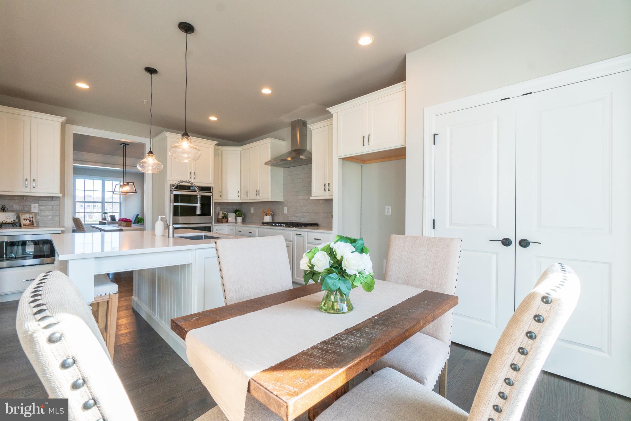 13 Pettit's Bridge Road Jamison, PA 18929 - Photo 13 of 44 Kitchen/ breakfast area