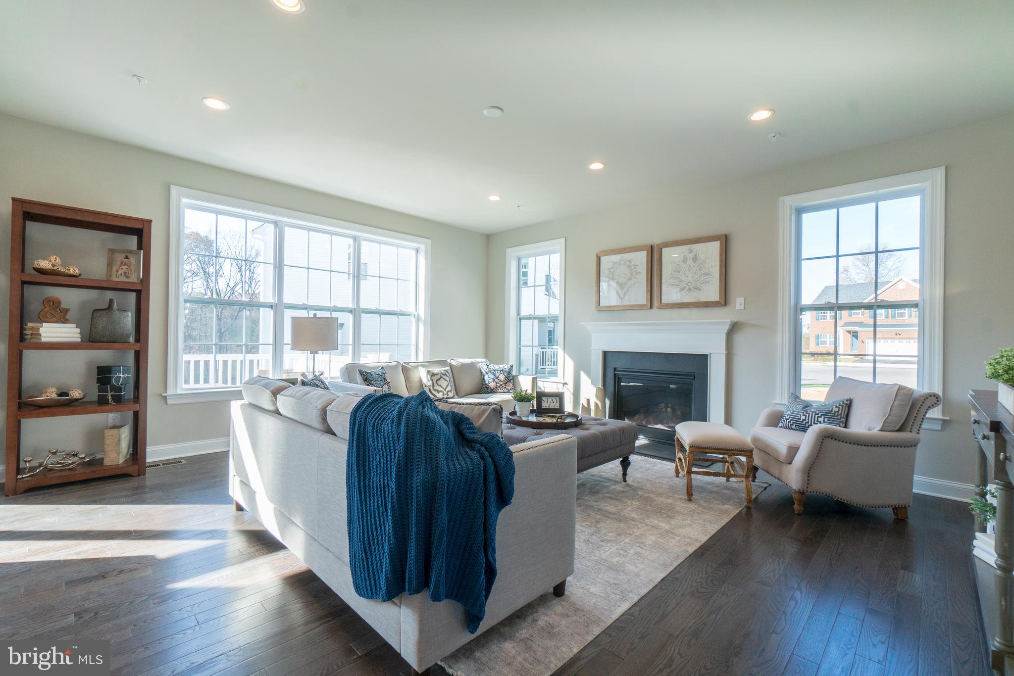 13 Pettit's Bridge Road Jamison, PA 18929 - Photo 15 of 44 Great room