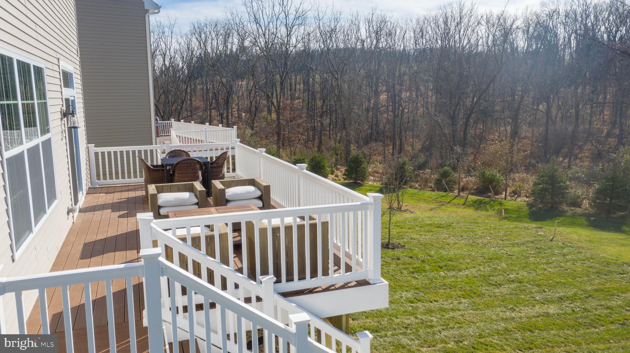 13 Pettit's Bridge Road Jamison, PA 18929 - Photo 4 of 44 Rear deck