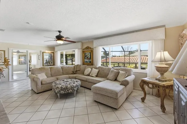 $724,875 | 1 Coral Reef Court North, Palm Coast, FL 32137