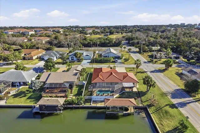 $724,875 | 1 Coral Reef Court North, Palm Coast, FL 32137