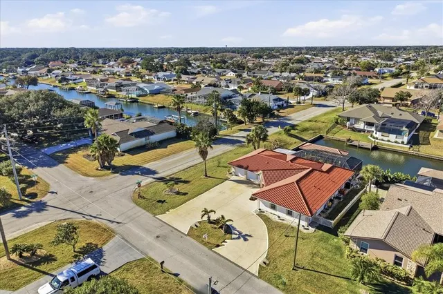 $724,875 | 1 Coral Reef Court North, Palm Coast, FL 32137