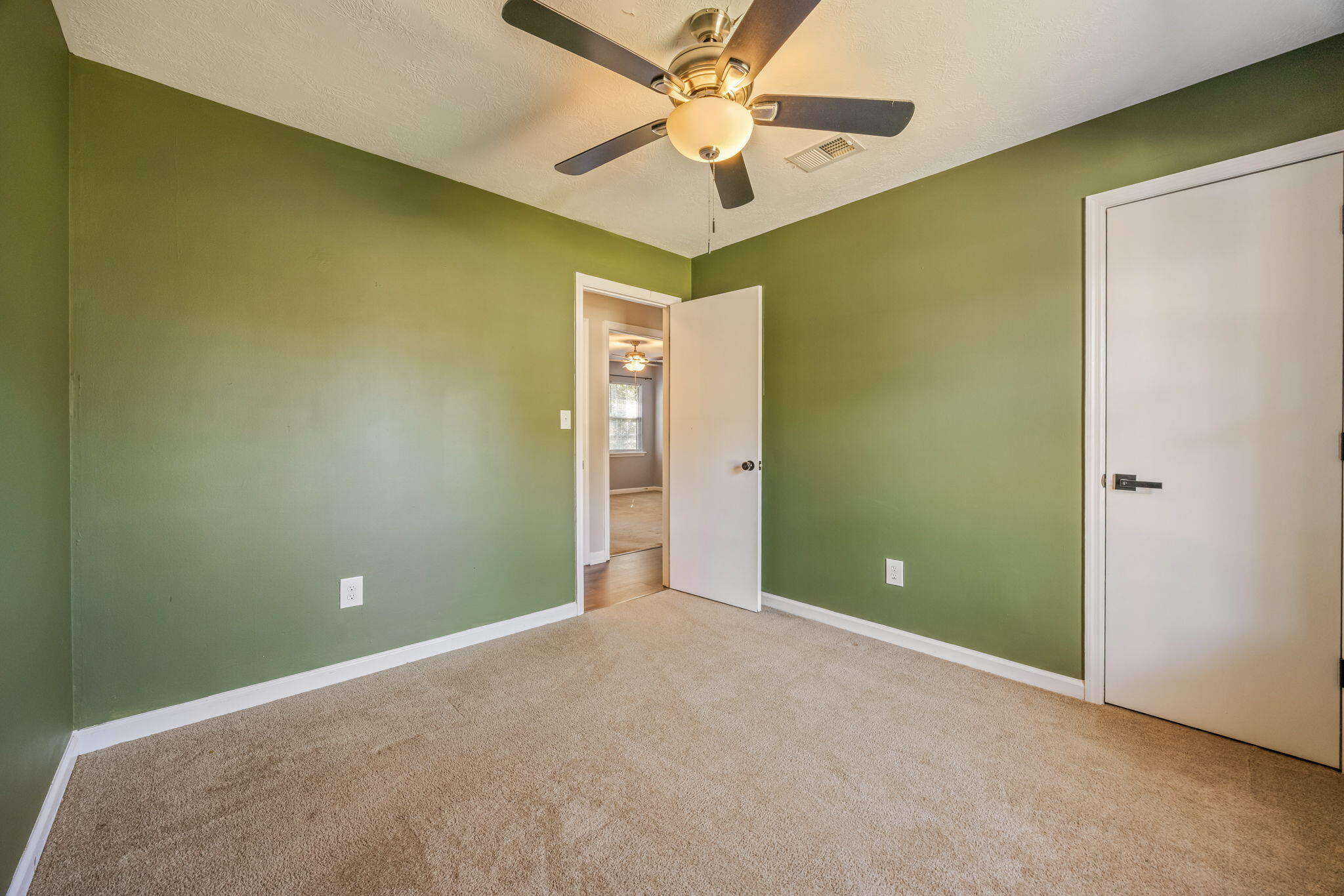 3114 Conner Court Augusta, GA 30906 - Photo 17 of 28 large-019a7328-eefc-70ec-819e-1213025a81