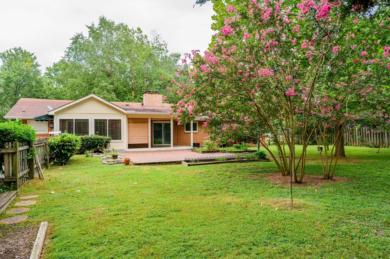 1007 Whitehall Road Murfreesboro, TN 37130 - Photo 6 of 41 Gallery Image 6