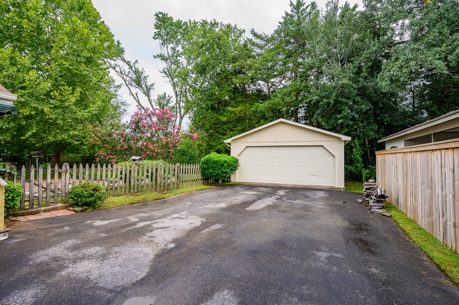 1007 Whitehall Road Murfreesboro, TN 37130 - Photo 7 of 41 Gallery Image 7