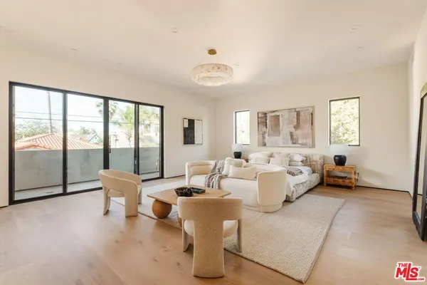 $4,195,000 | 1611 South Bedford Street, Los Angeles, CA 90035
