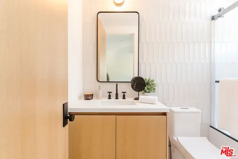 $4,195,000 | 1611 South Bedford Street, Los Angeles, CA 90035