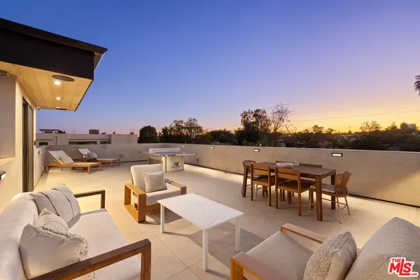 $4,195,000 | 1611 South Bedford Street, Los Angeles, CA 90035