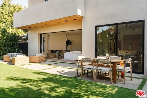$4,195,000 | 1611 South Bedford Street, Los Angeles, CA 90035