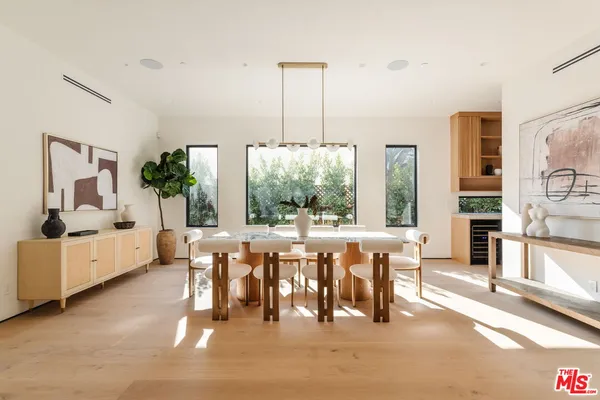 $4,195,000 | 1611 South Bedford Street, Los Angeles, CA 90035