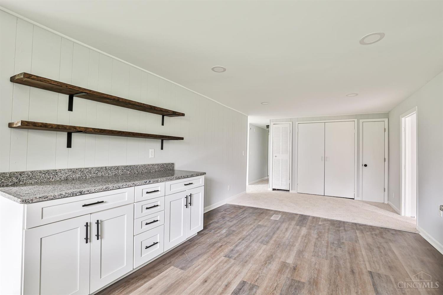 5990 Deerfield Road Milford, OH 45150 - Photo 12 of 36 Gallery Image 12