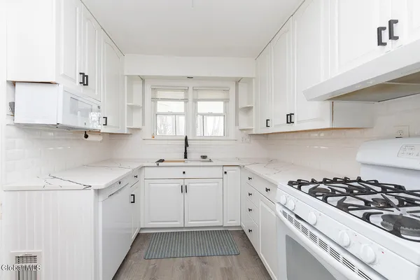 $259,900 | 22 Frear Avenue, Troy, NY 12180