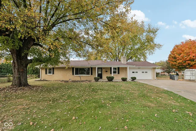 $235,000 | 4127 Greenfield Drive, Anderson, IN 46013