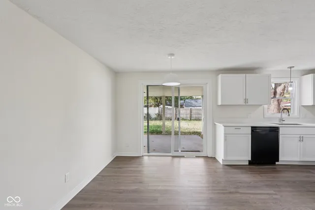 $235,000 | 4127 Greenfield Drive, Anderson, IN 46013