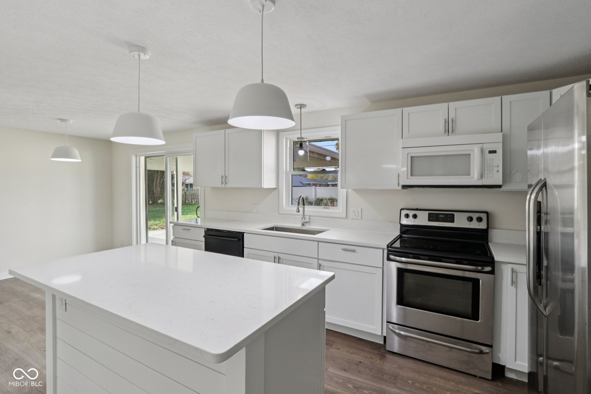 4127 Greenfield Drive Anderson, IN 46013 - Photo 13 of 38