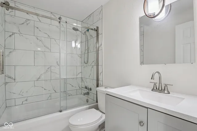 $235,000 | 4127 Greenfield Drive, Anderson, IN 46013