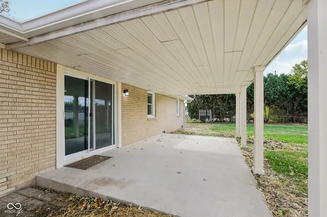 $235,000 | 4127 Greenfield Drive, Anderson, IN 46013