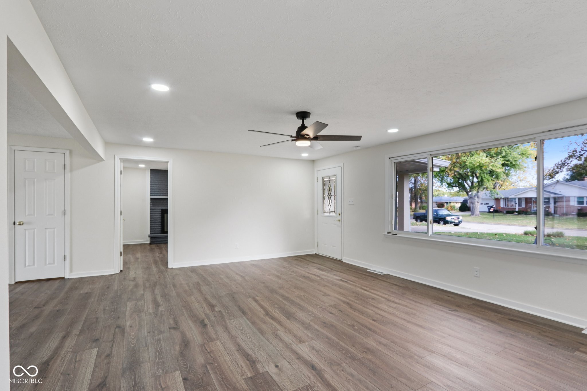 4127 Greenfield Drive Anderson, IN 46013 - Photo 6 of 38