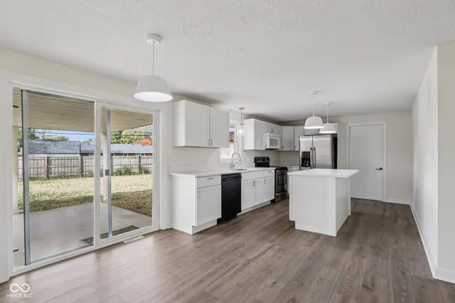 $235,000 | 4127 Greenfield Drive, Anderson, IN 46013