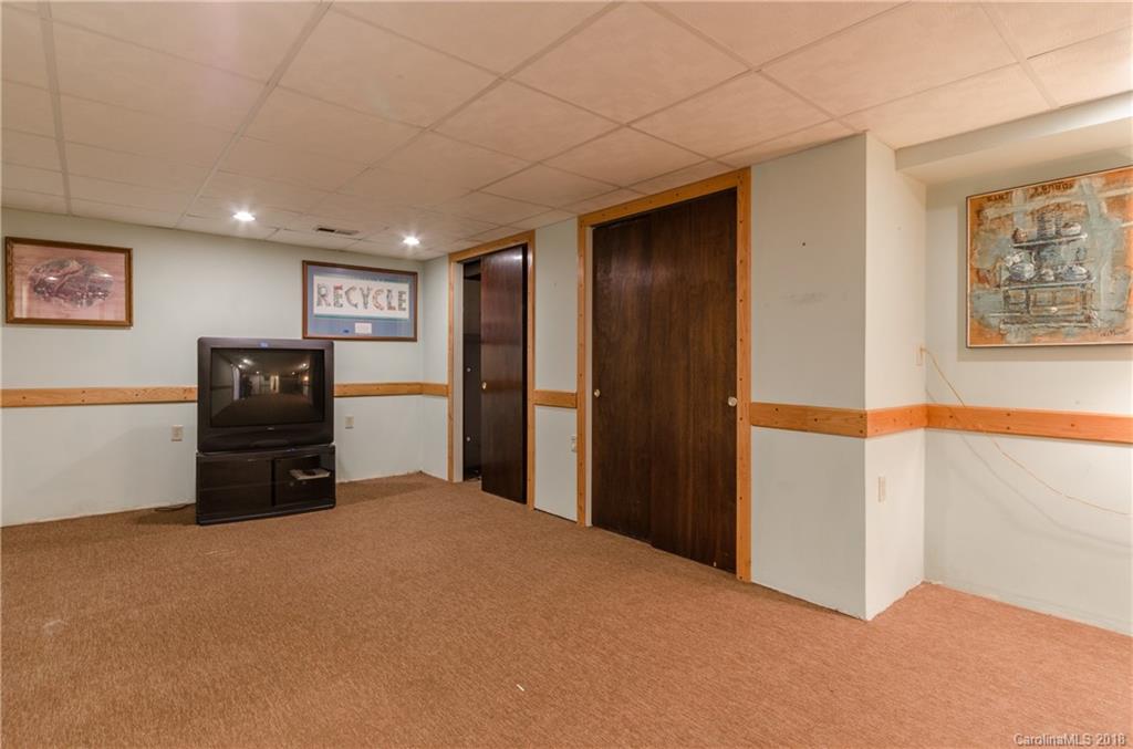 818 Kelly Road, Unit 6 Mount Holly, NC 28120 - Photo 16 of 28 Gallery Image 16
