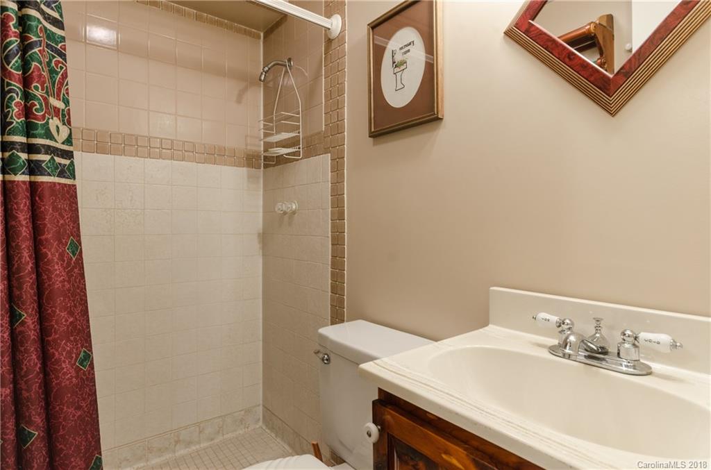 818 Kelly Road, Unit 6 Mount Holly, NC 28120 - Photo 19 of 28 Gallery Image 19