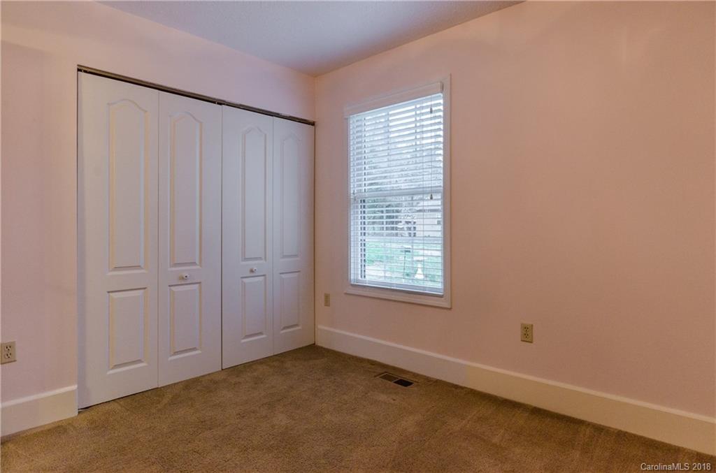 818 Kelly Road, Unit 6 Mount Holly, NC 28120 - Photo 9 of 28 Gallery Image 9