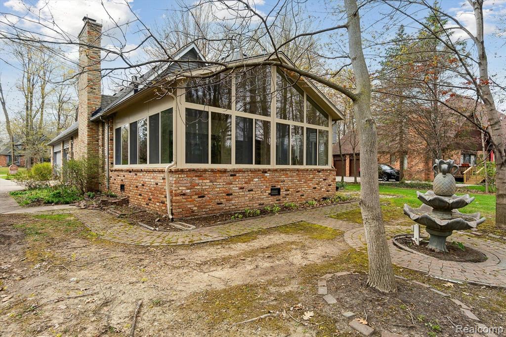 1336 Kings Pointe Road Grand Blanc, MI 48439 - Photo 54 of 62