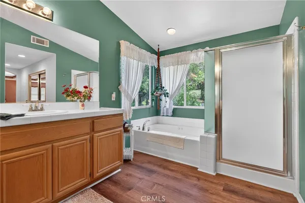 $975,000 | 21012 Oakriver Lane, Newhall, CA 91321