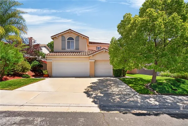 $975,000 | 21012 Oakriver Lane, Newhall, CA 91321