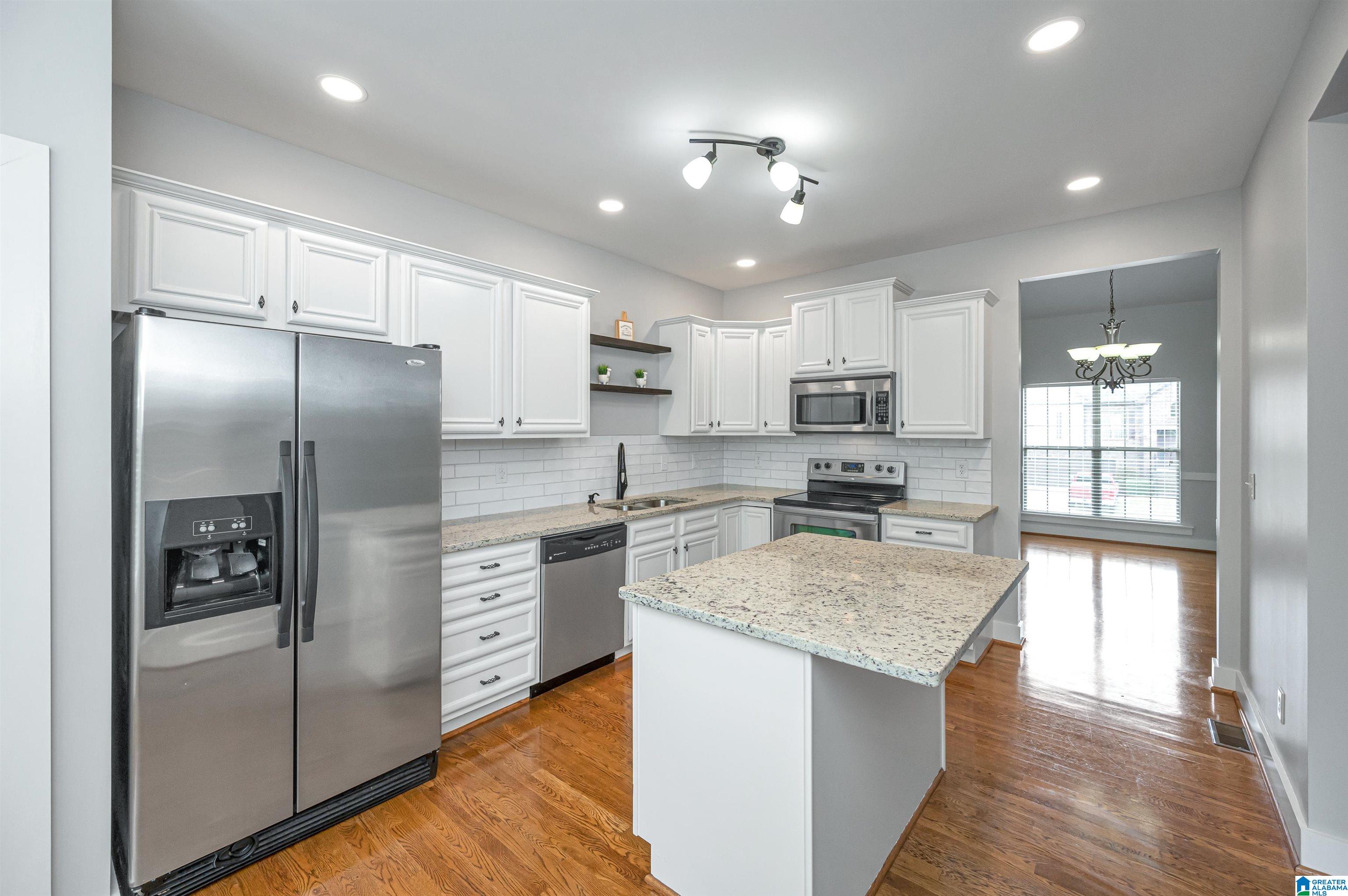 437 Ramsgate Drive Alabaster, AL 35114 - Photo 12 of 47