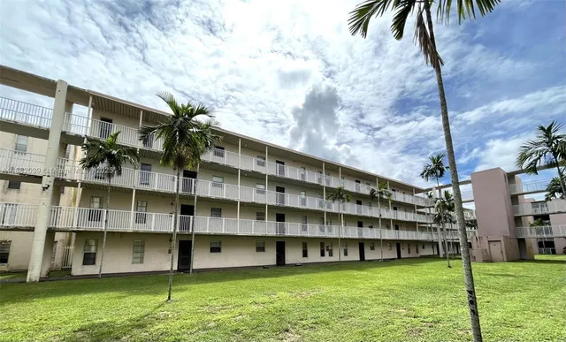 $2,200 | 2800 Northwest 56th Avenue, Unit A202, Lauderhill, FL 33313