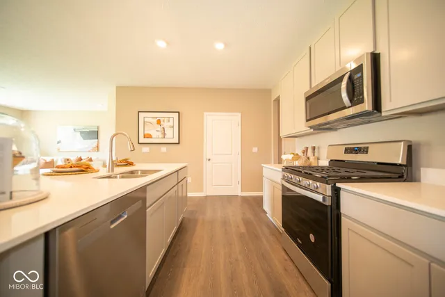 $358,900 | 3855 Donaldson Crk Court, Clayton, IN 46118