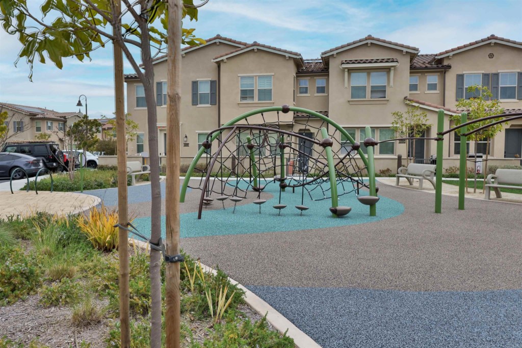 1112 Delpy View Point Vista, CA 92084 - Photo 50 of 62