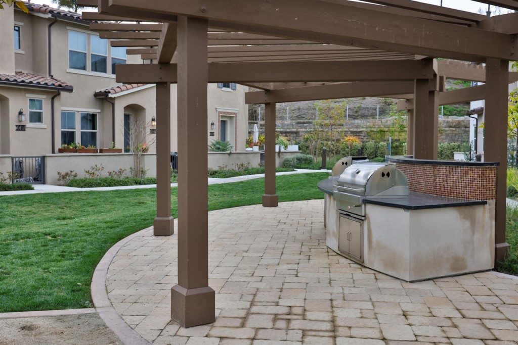 1112 Delpy View Point Vista, CA 92084 - Photo 57 of 62