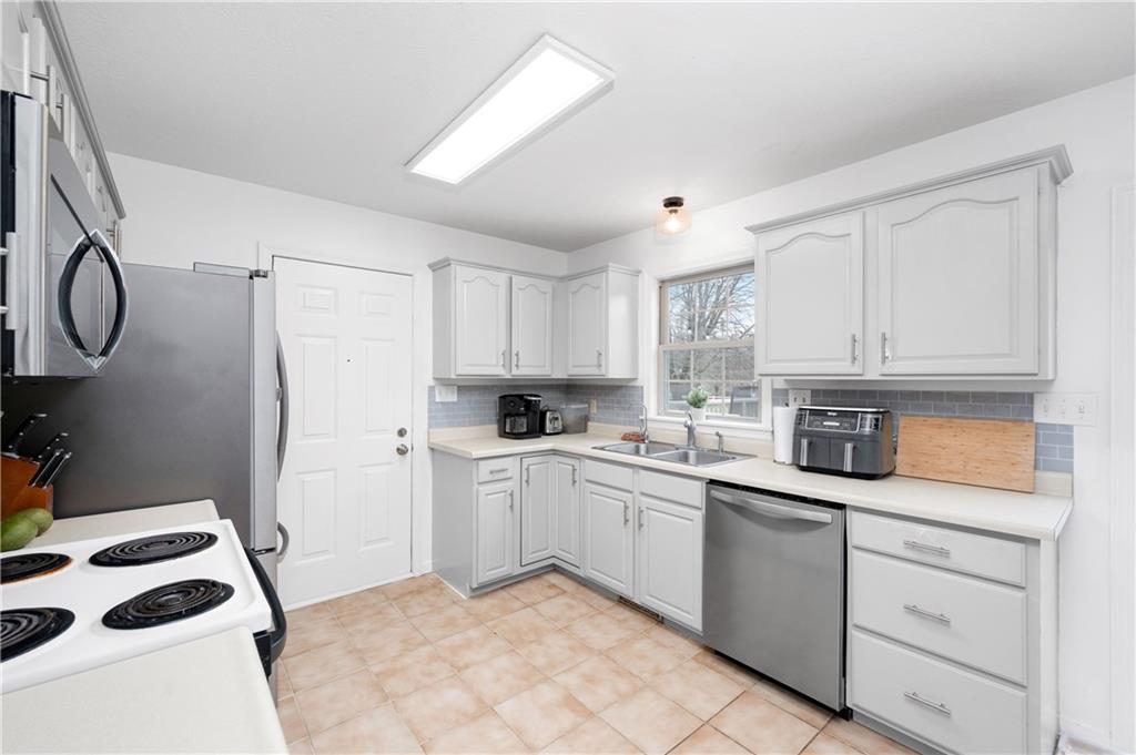 1340 Old Princeton Road New Castle, PA 16101 - Photo 36 of 43