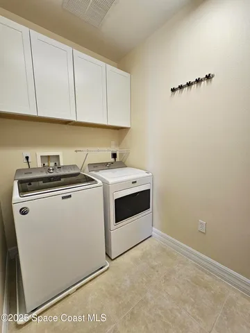 a view of balcony with city view