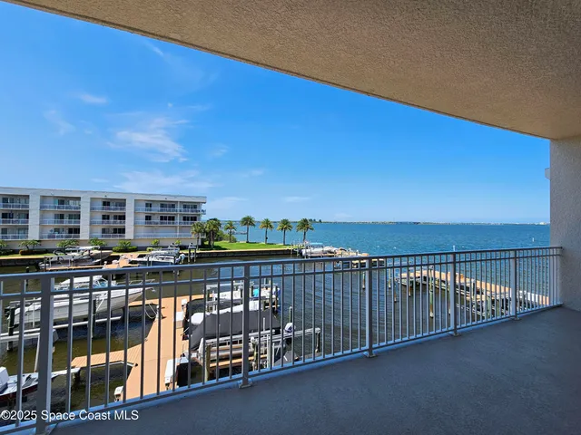 $3,800 | 590 South Banana River Drive, Unit 204, Merritt Island, FL 32952