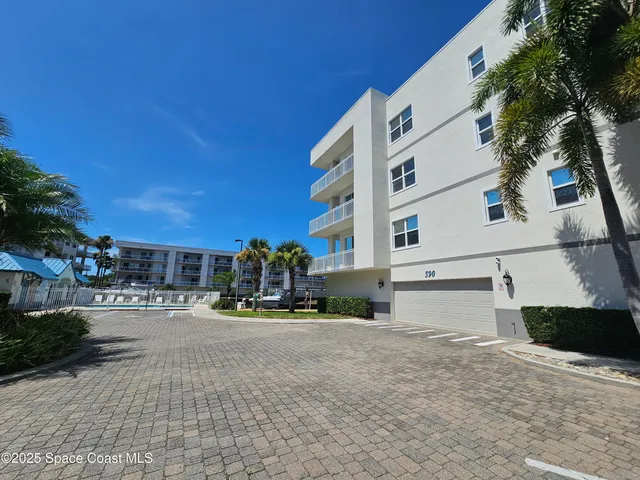 $3,800 | 590 South Banana River Drive, Unit 204, Merritt Island, FL 32952