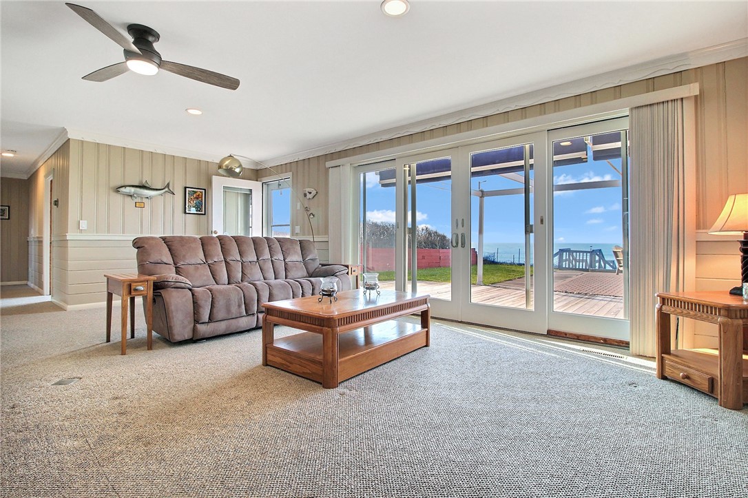 635 Atlantic Avenue Westerly, RI 02891 - Photo 11 of 38