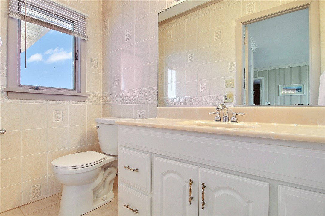 635 Atlantic Avenue Westerly, RI 02891 - Photo 20 of 38