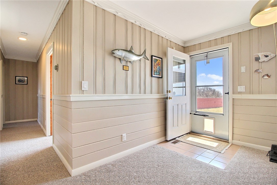 635 Atlantic Avenue Westerly, RI 02891 - Photo 21 of 38