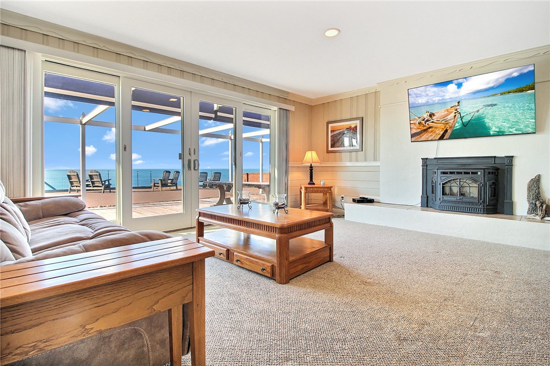 635 Atlantic Avenue Westerly, RI 02891 - Photo 10 of 38